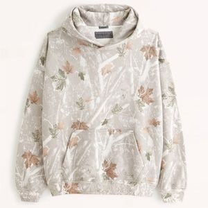 Abercrombie off-white camo essential popover hoodie
